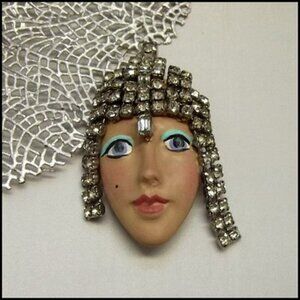 1950s Art Deco Flapper Lady Bisque Porcelain Vintage Face Brooch